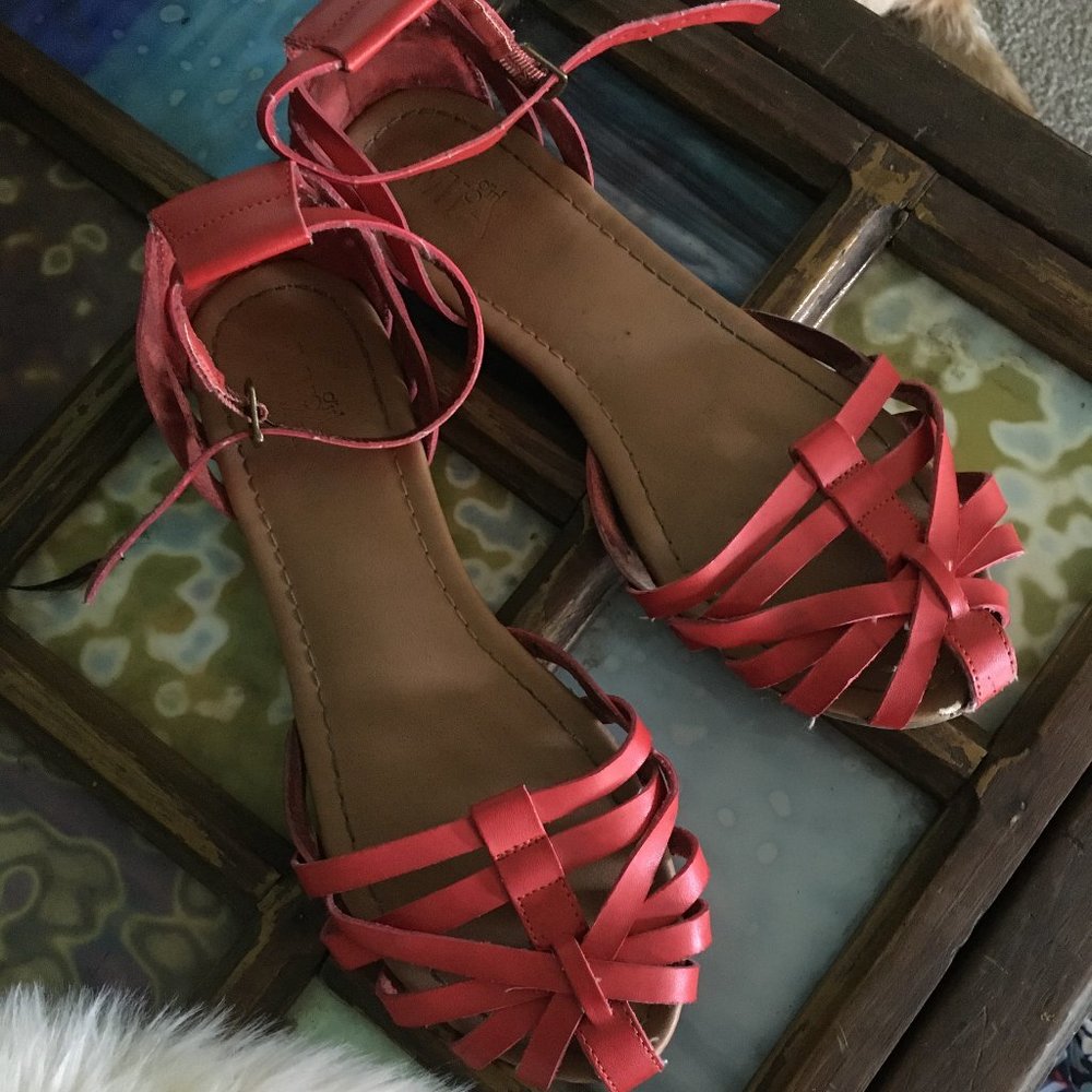 Steve Madden MIA sandals